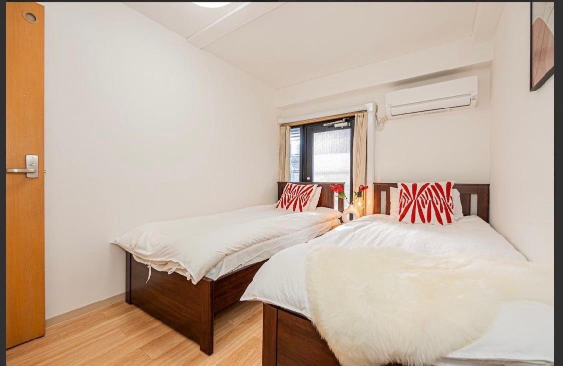 Apartamento Aurora 2 *